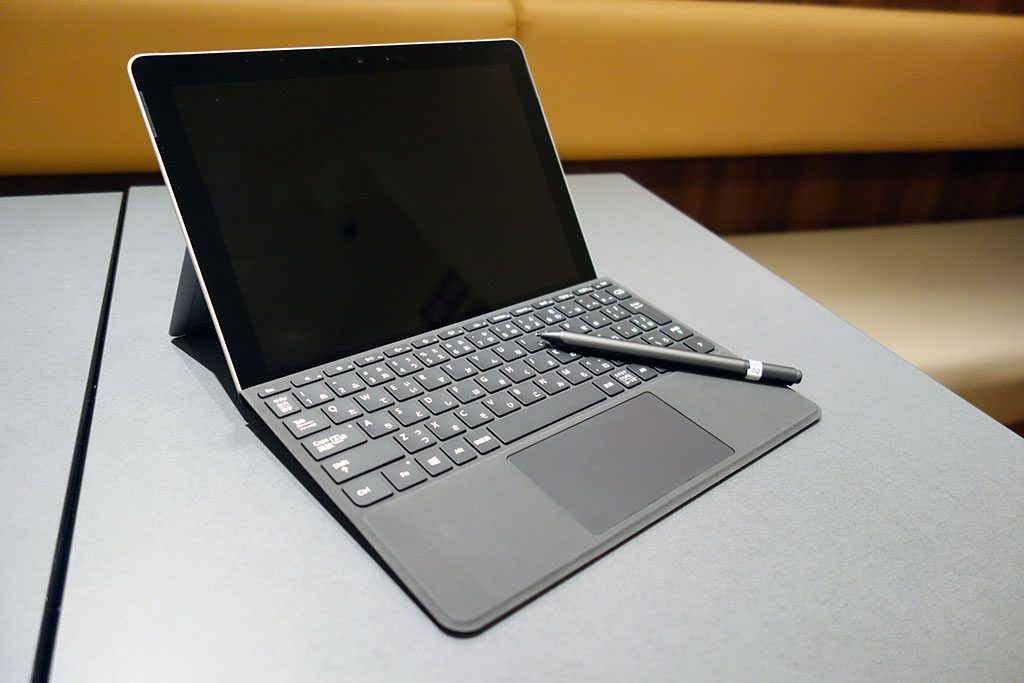Microsoft Surface Goレビュー。iPadのように気軽に使える万能2in1