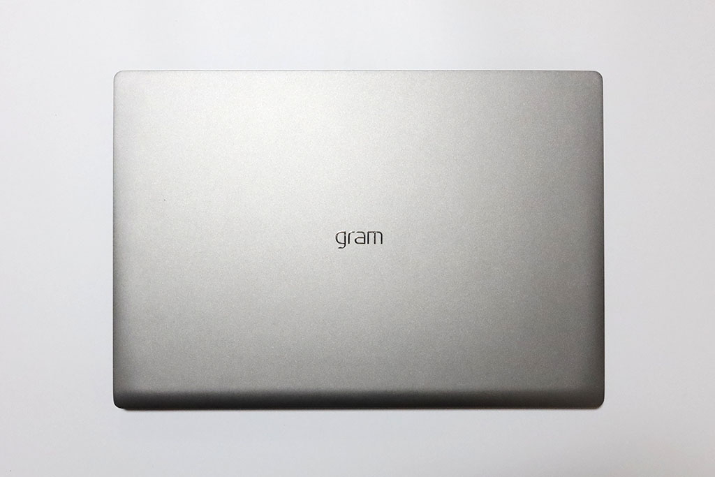 【PR】17インチで1.35kg！大画面をモバイルできるノートPC「LG Gram 17Z90N」レビュー。 #LGgram #